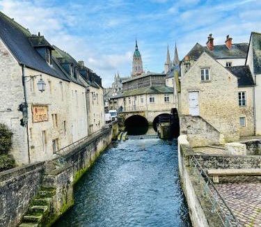 Monceaux-en-Bessin House | La Grange - Les Maisons des Pommiers