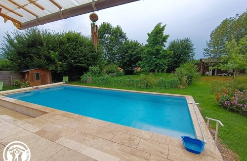 Meyronne House | La Grange - MEYRONNE