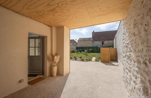 Barbery House | La Grange Patton