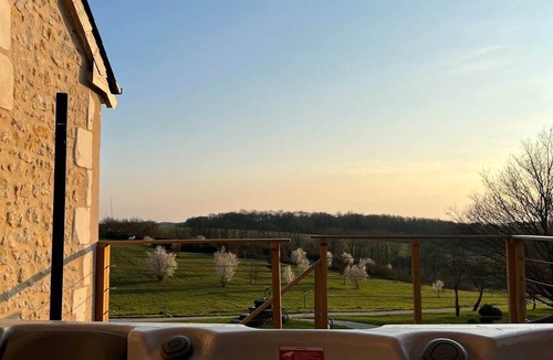 Flere-la-Riviere House | La Grange - Pleasure in Nature & Calm