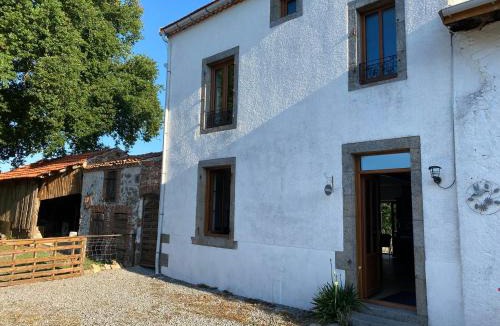 Dinsac Bed & Breakfast | La Grange Richard