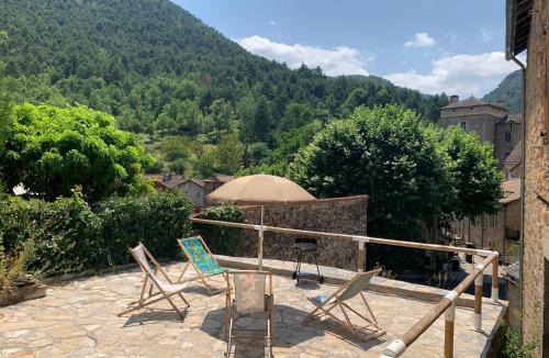 Peyreleau Bed & Breakfast | LA GRANGE TEMPLIERE 2018