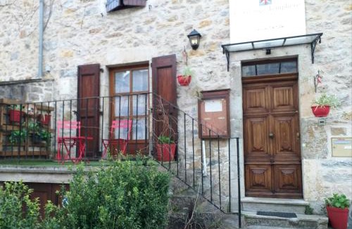 Peyreleau Bed & Breakfast | LA GRANGE TEMPLIERE 2018