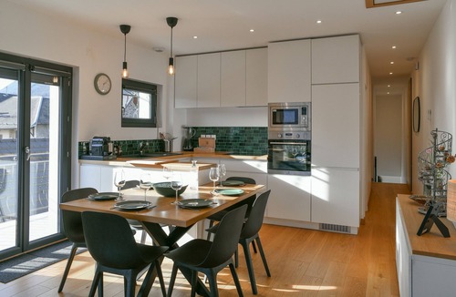 Cruet House | La Grangette Wifi Parking Terrace