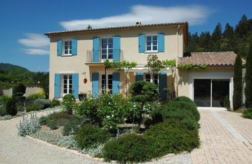 Remuzat Villa | La Gravelière