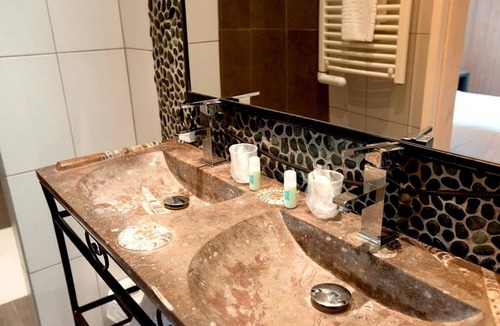 Ladoix-Serrigny Hotel | La Gremelle