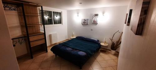 Villeveyrac Apartment | La Grenadieère