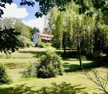 Saint-Estephe House | La Grenouillère