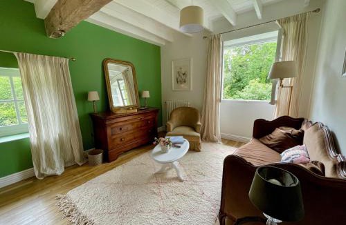 Saint-Estephe House | La Grenouillère