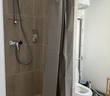 Ranville Bed & Breakfast | La Grimodière Chambre en rez de chaussée