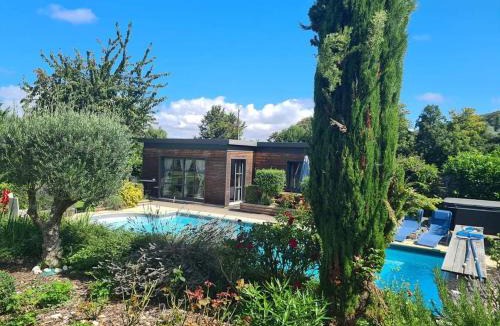 Pennedepie Apartment | LA GRIOTTE 3 LOFT & Spa