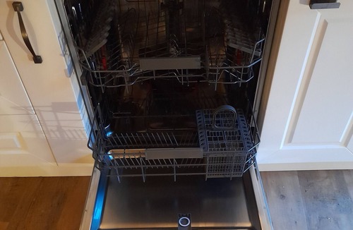 Cangey House | La Grotte du Bonheur