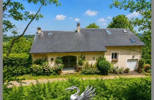 Aubazine Apartment | la Grue - Gîte boutique d'Aubazine