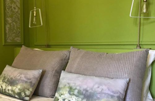 Loriol-sur-Drome Bed & Breakfast | La Guérimande