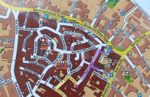 Puisserguier House | la guitoune du pélican halte à vélo