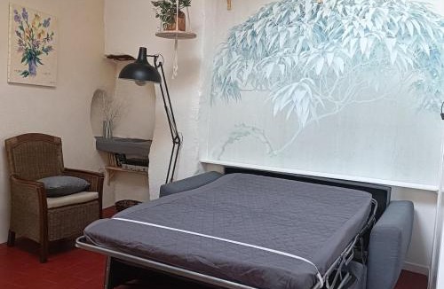 Puisserguier House | la guitoune du pélican halte à vélo