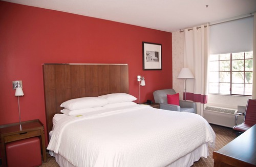 Edenvale Hotel | La Hacienda San Jose Silicon Valley