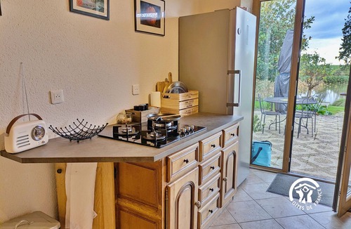 Herce Cottage | La Haie Peau de Loup: Countryside lodge with pond, up to 5 guests