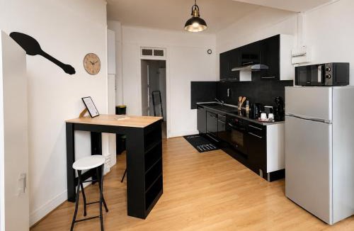 Issoudun Apartment | La Halte Appartement confortable proche gare et centre historique