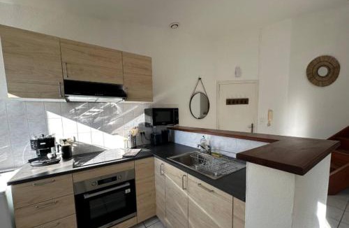 Viviers Apartment | La Halte des Pierrus