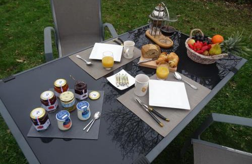 Vacheres House | La Halte Gourmande