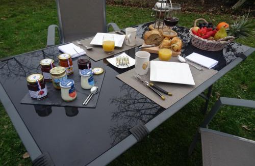 Vacheres House | La Halte Gourmande