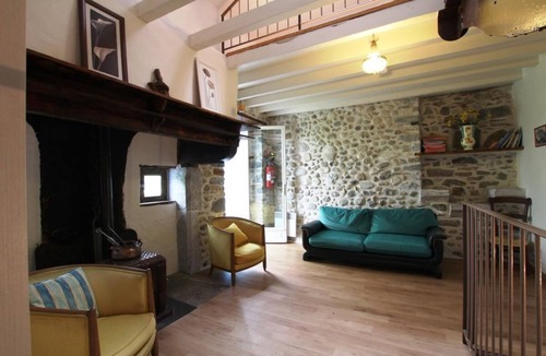 Buzy House | LA HAURIE - BUZY - Gîte