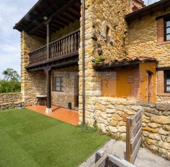 Villanueva House | La Helguera By Silastur
