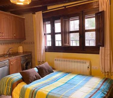 Montemayor del Rio House | La herradura, acogedora casa en Montemayor del Río