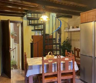 Montemayor del Rio House | La herradura, acogedora casa en Montemayor del Río