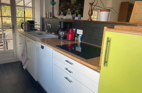 Le Pellerin Bed & Breakfast | La Houache Bed and Breakfast Travel