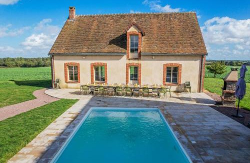 Droue Villa | La Huchetiere