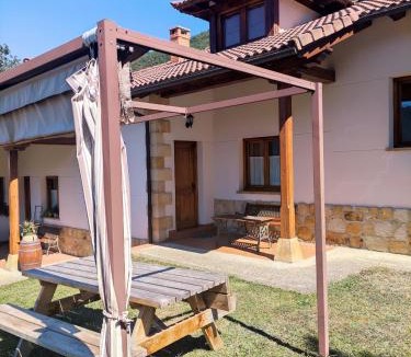 Obargo Ski Chalet | La Huertona