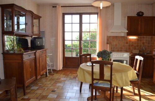 Plougastel-Daoulas Apartment | la hulotte