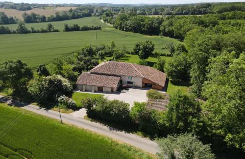 Montiron Bed & Breakfast | La Hurre