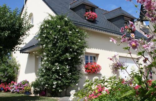 Etables-sur-Mer House | La JacoBinic