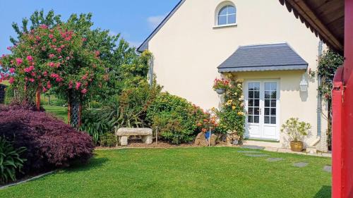 Etables-sur-Mer House | La JacoBinic