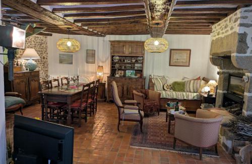 Vains House | La Jeannette