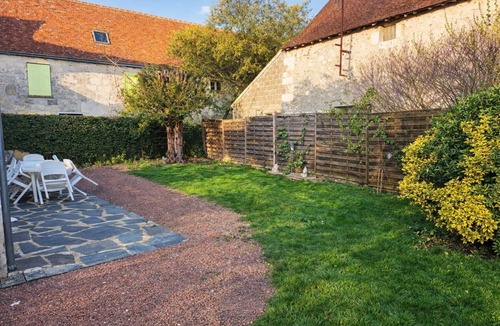 Perrusson House | La Joli Maison - Les Chesneaux