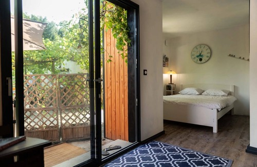 Le Gue-d'Allere Hotel | La Jolie Longère Fleurie