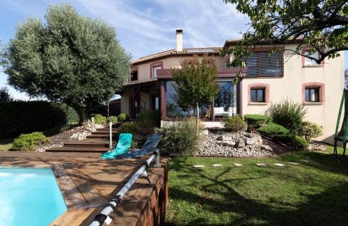 Tour Chabot Gavacherie House | La Jolie Niortaise - Avec piscine