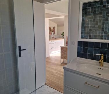 Virsac House | La jolie Pradelle