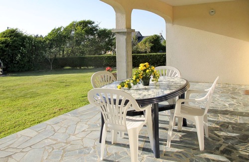 Baubigny House | La Jolie Vague by Interhome