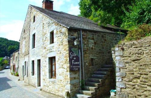 Hierges House | La jonquiere