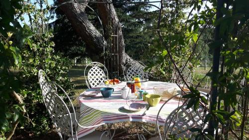 Soulignac House | La Jouissiere