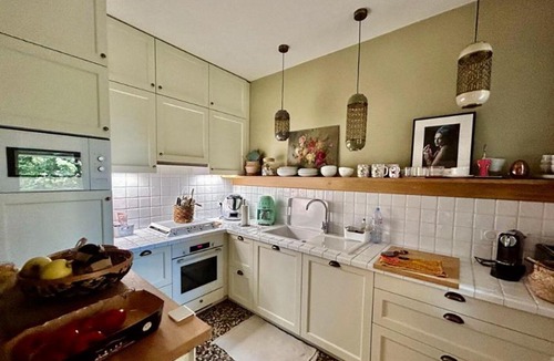 Mondeville Apartment | La Julienne