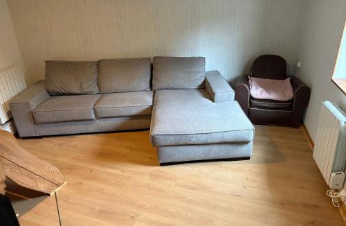 Bruyeres House | La KB