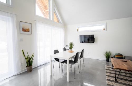 Murdochville Ski Chalet | La Kobber Hüs - Élégance au coeur de la ville