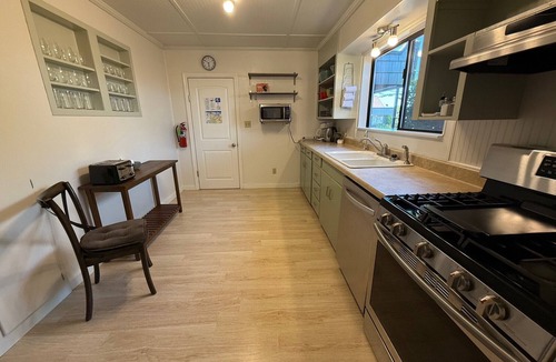 Bandon Hotel | La Kris Inn