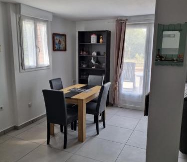 Saint-Sauveur-des-Landes House | La Lande Chauvin